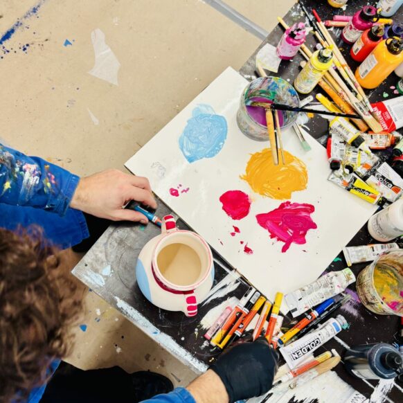 workshop-artist-details-contemporary-art-artem workshop-artist-details-contemporary-art-artem