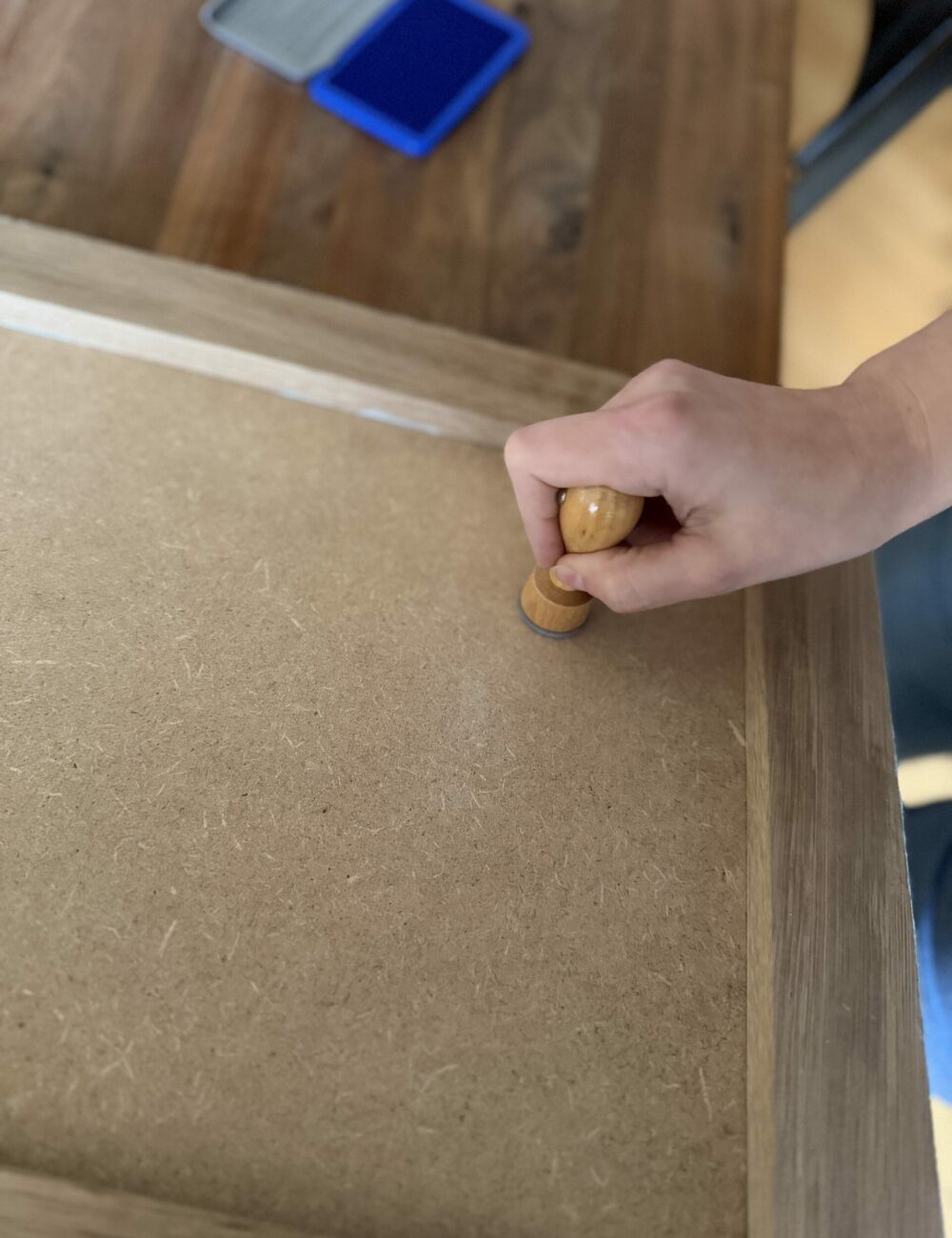 flowers-table-2-colourful-justyna-maria-porowska-behind-the-scene-stamp