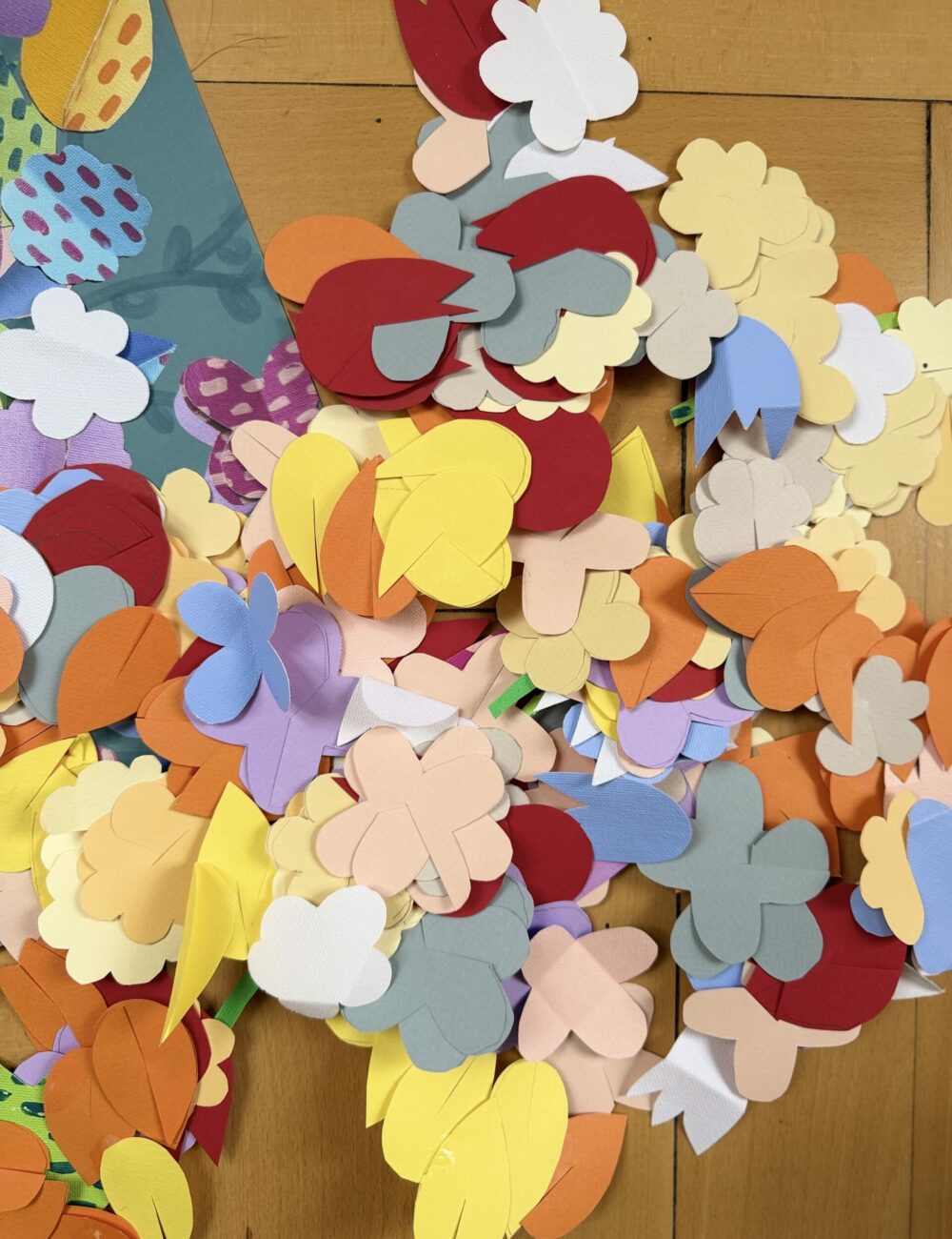 flowers-table-2-colourful-justyna-maria-porowska-behind-the-scne