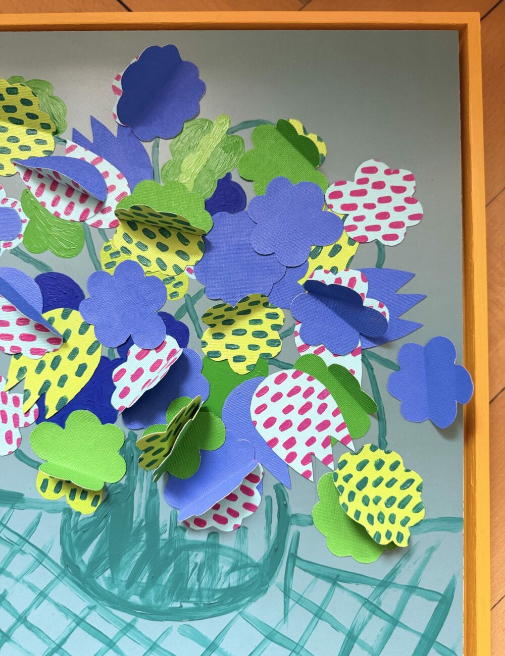 flowers-table-I-detail-frame-ceramic-painting-justyna-maria-porowska-art flowers-table-I-detail-frame-ceramic-painting-justyna-maria-porowska-art