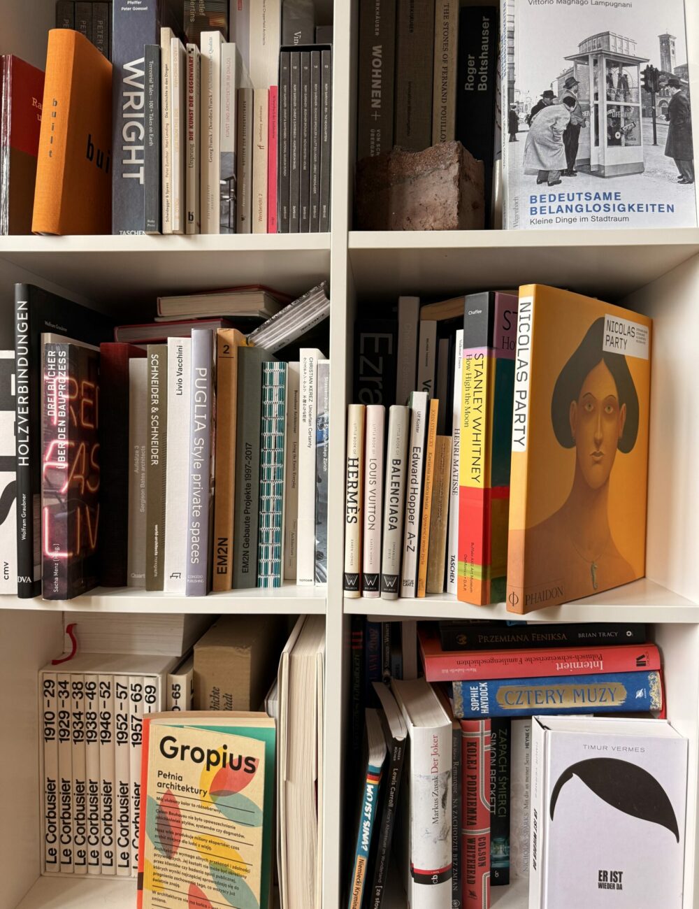 justyna-maria-porowska-contemporary-artist-atelier-books-art-inspiration justyna-maria-porowska-contemporary-artist-atelier-books-art-inspiration