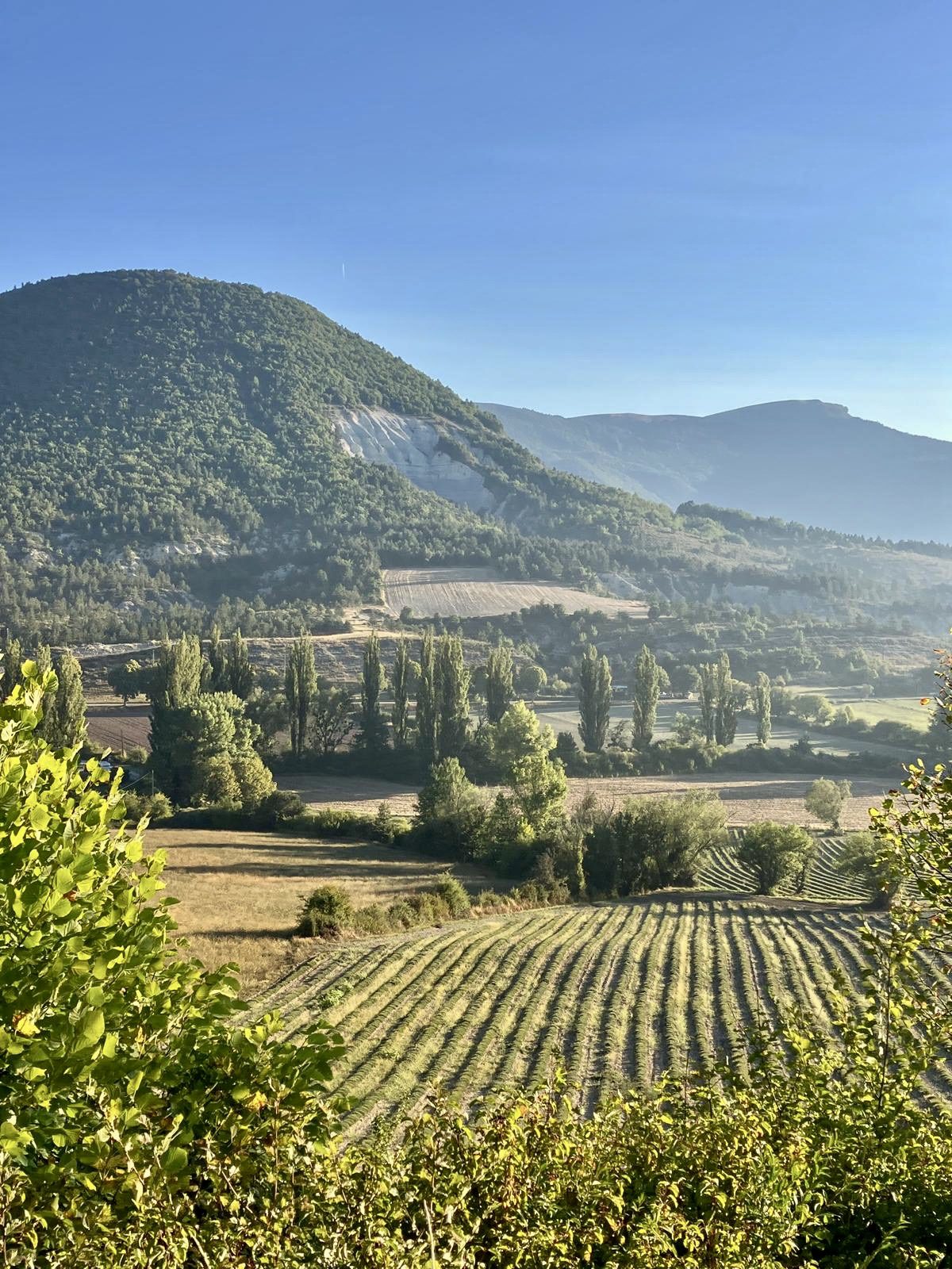 countryside-earth-crafts-places